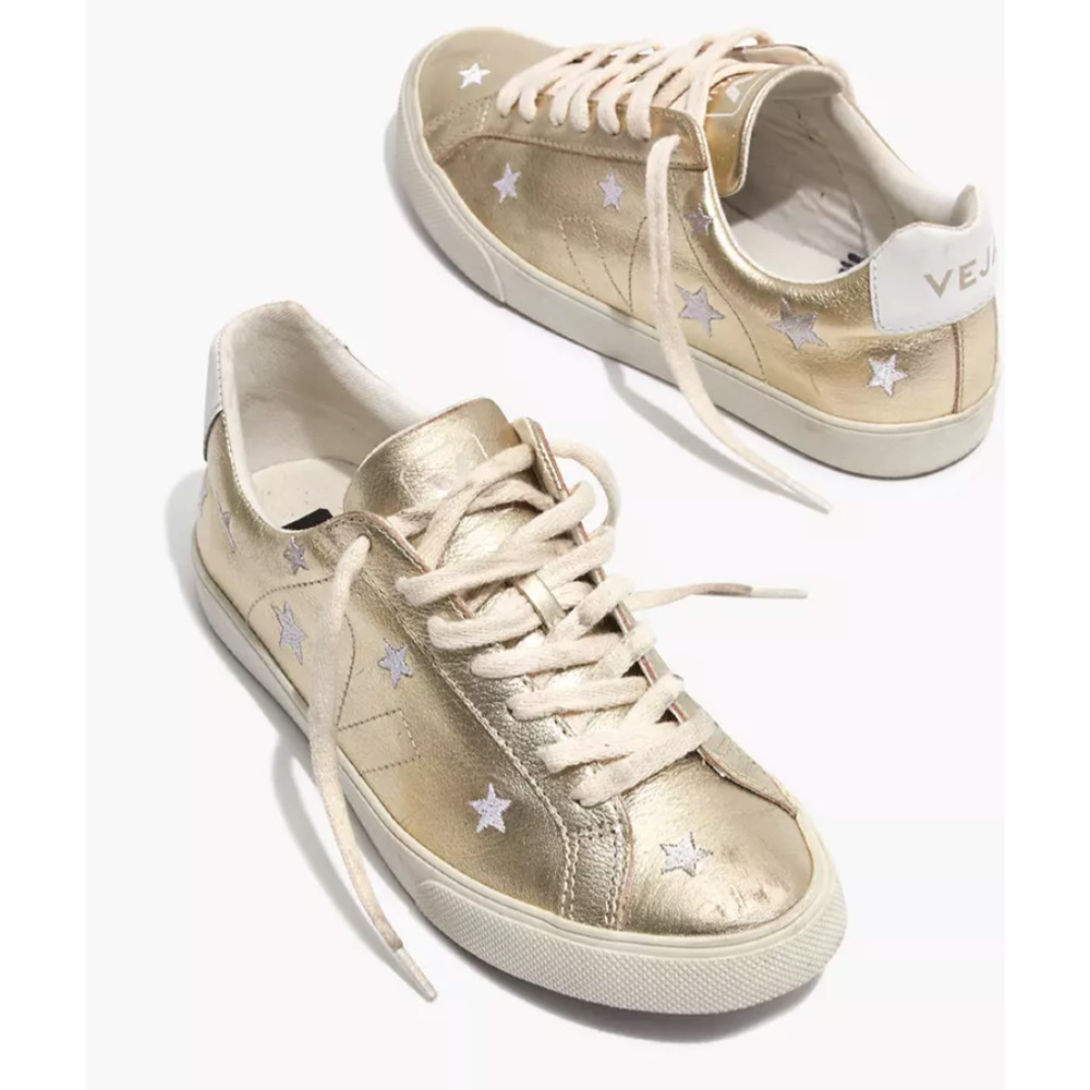 Madewell x Veja Esplar Low Sneakers in Star-Embroidered Gold Leather Women's 6